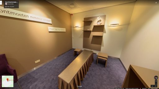 Virtuele tour van Uitvaartcentrum De Lariks op Google Streetview